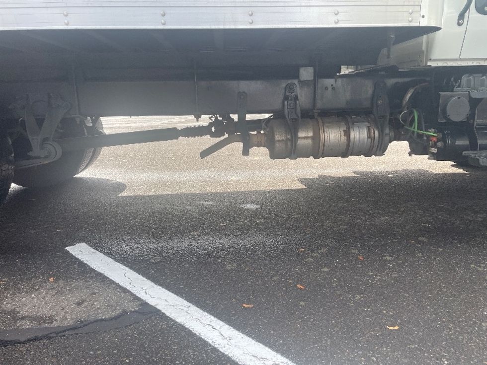 Medium Duty Box Truck-Light and Medium Duty Trucks-International-2020-MV607-Portland-OR-179,249\n\t\tmiles-$ 39,750 - Image 13