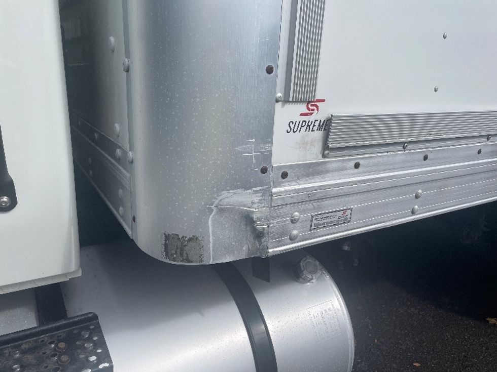Medium Duty Box Truck-Light and Medium Duty Trucks-International-2020-MV607-Portland-OR-179,249\n\t\tmiles-$ 39,750 - Image 23