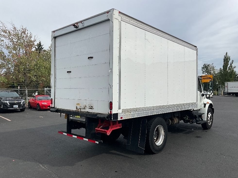 Medium Duty Box Truck-Light and Medium Duty Trucks-International-2020-MV607-Portland-OR-184,200\n\t\tmiles-$ 41,000 - Image 13