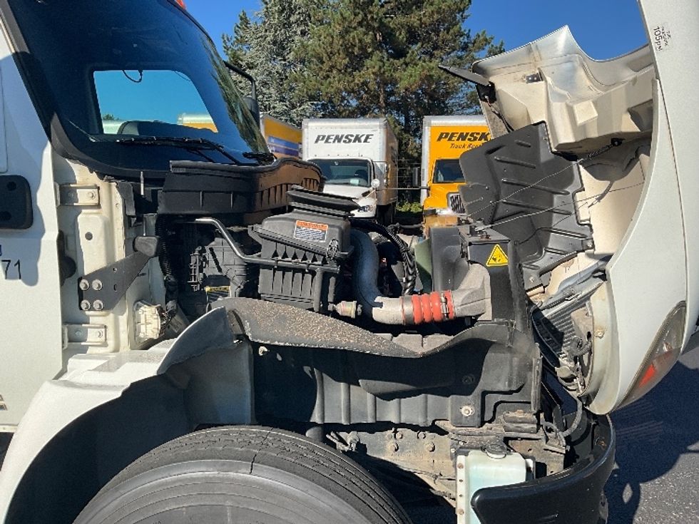 Medium Duty Box Truck-Light and Medium Duty Trucks-International-2020-MV607-Portland-OR-208,365\n\t\tmiles-$ 37,000 - Image 23
