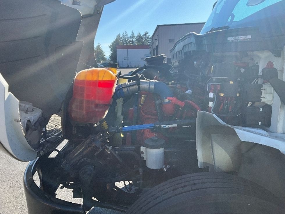 Medium Duty Box Truck-Light and Medium Duty Trucks-International-2020-MV607-Portland-OR-208,365\n\t\tmiles-$ 37,000 - Image 24