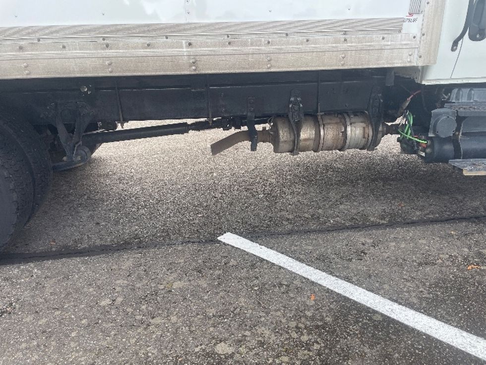 Medium Duty Box Truck-Light and Medium Duty Trucks-International-2020-MV607-Portland-OR-52,776\n\t\tmiles-$ 56,750 - Image 12