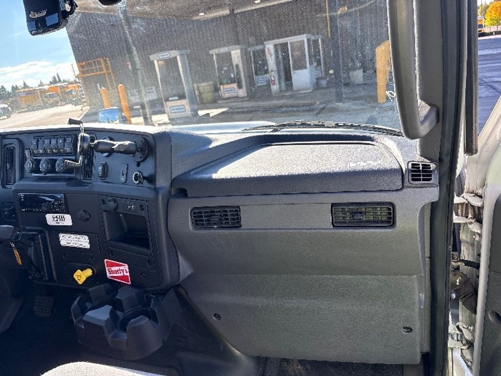Medium Duty Box Truck-Light and Medium Duty Trucks-International-2020-MV607-Portland-OR-73,648\n\t\tmiles-$ 51,500 - Image 21