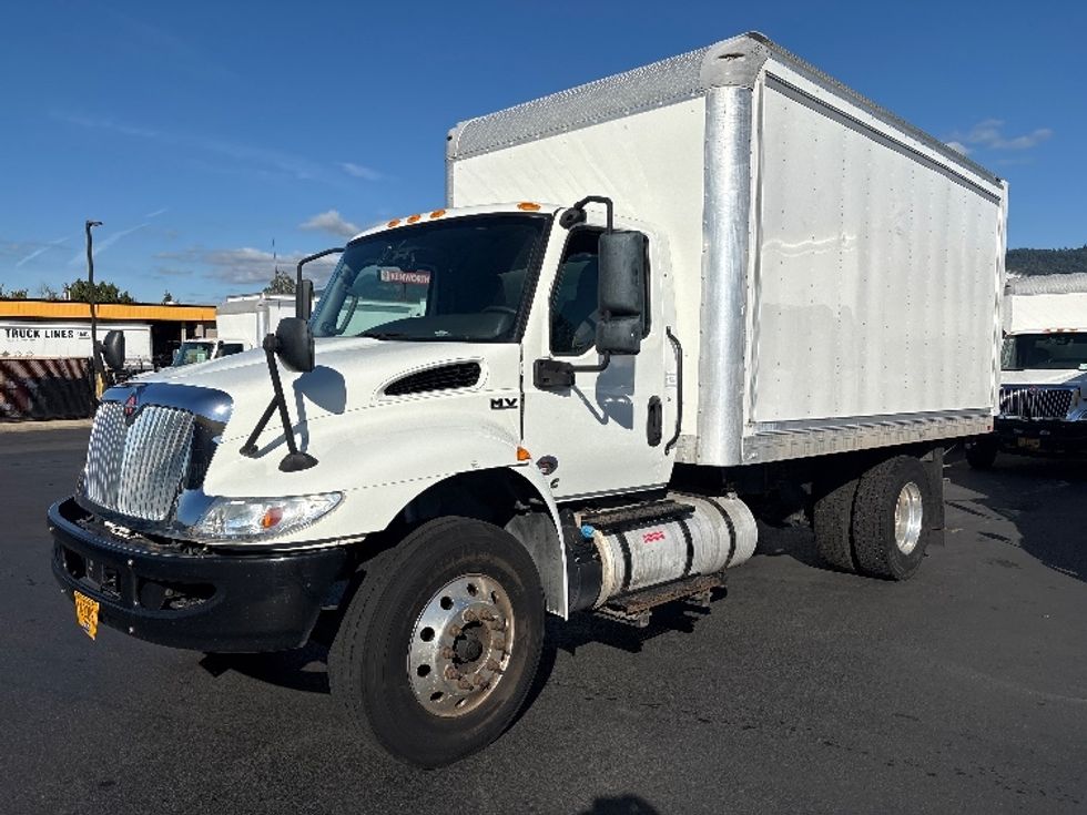 Medium Duty Box Truck-Light and Medium Duty Trucks-International-2020-MV607-Portland-OR-73,648\n\t\tmiles-$ 51,500 - Image 3