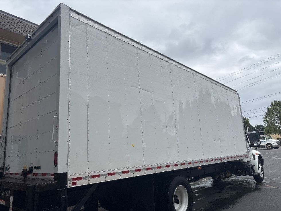 Medium Duty Box Truck-Light and Medium Duty Trucks-International-2020-MV607-Portland-OR-95,853\n\t\tmiles-$ 50,750 - Image 12