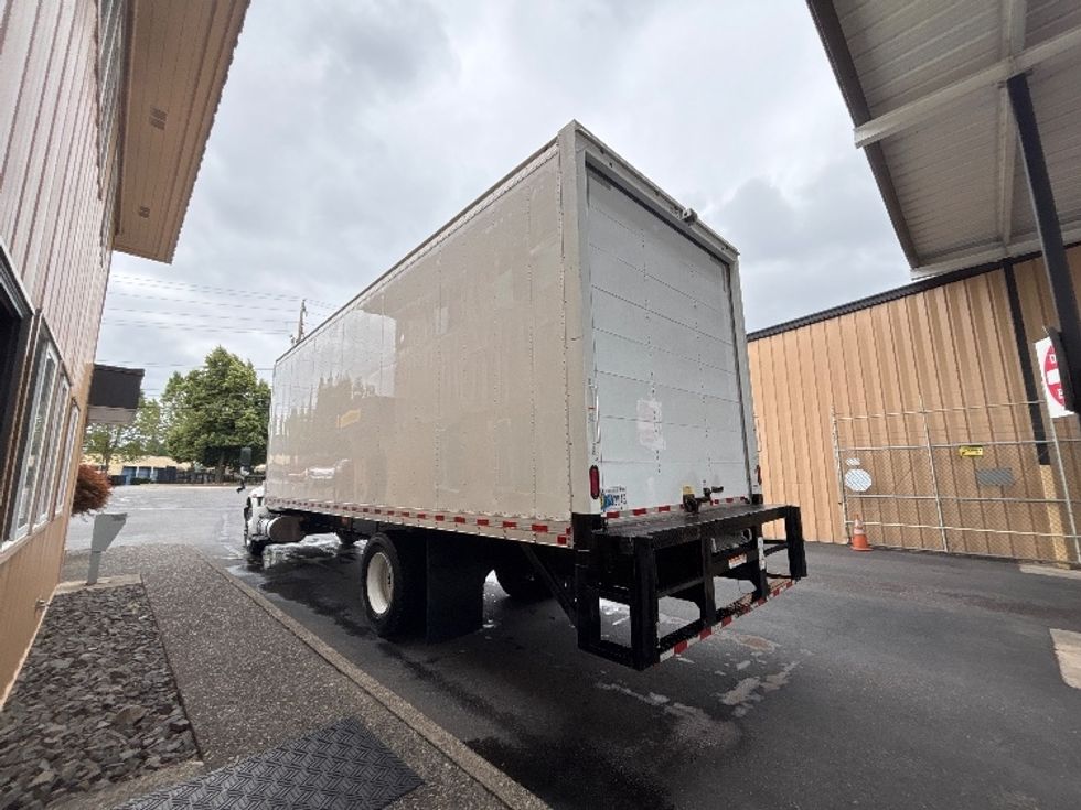 Medium Duty Box Truck-Light and Medium Duty Trucks-International-2020-MV607-Portland-OR-95,853\n\t\tmiles-$ 50,750 - Image 6