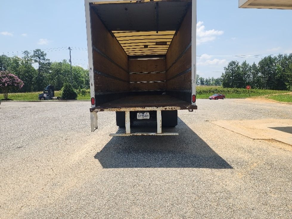 Medium Duty Box Truck-Light and Medium Duty Trucks-International-2020-MV607-Prince George-VA-101,998\n\t\tmiles-$ 58,500 - Image 9