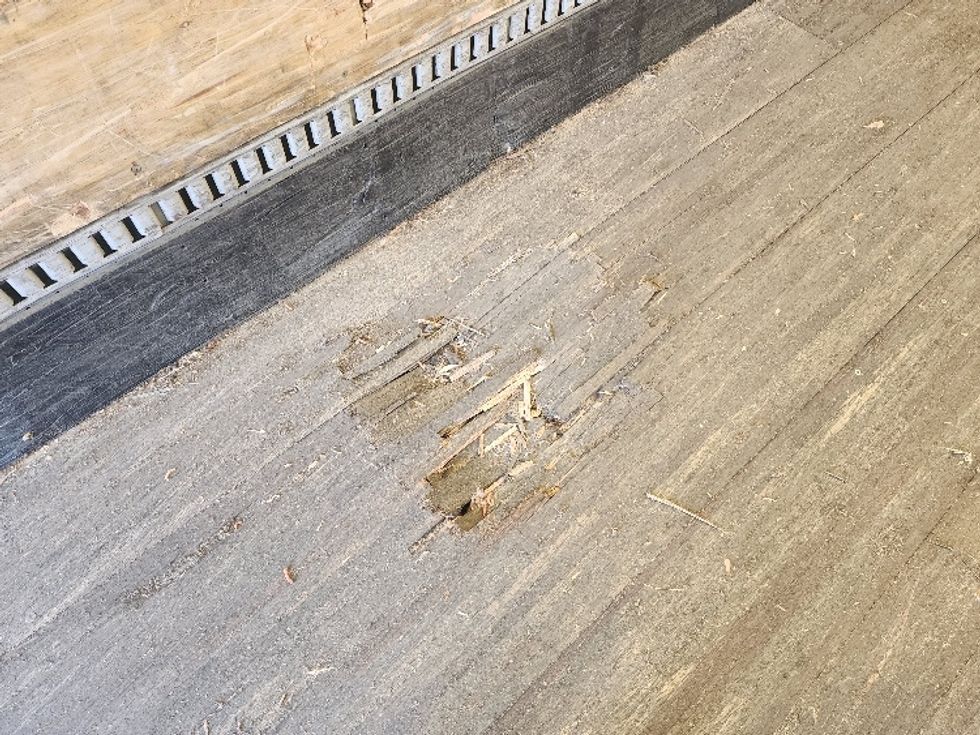 Medium Duty Box Truck-Light and Medium Duty Trucks-International-2020-MV607-Prince George-VA-101,998\n\t\tmiles-$ 58,500 - Image 27