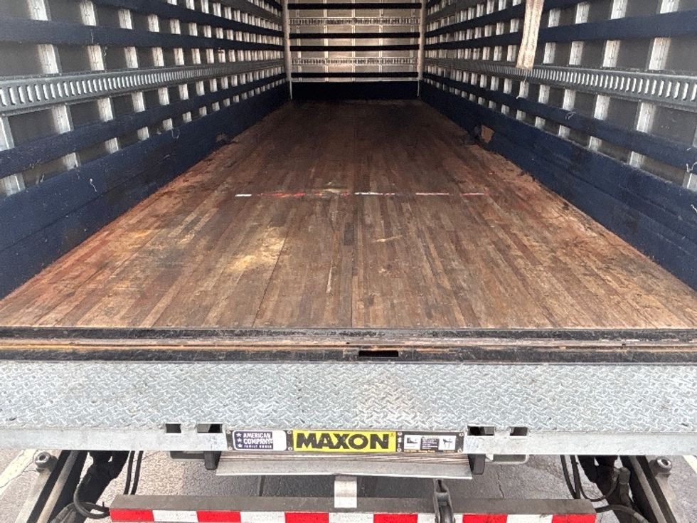 Medium Duty Box Truck-Light and Medium Duty Trucks-International-2020-MV607-Prince George-VA-121,481\n\t\tmiles-$ 59,500 - Image 10