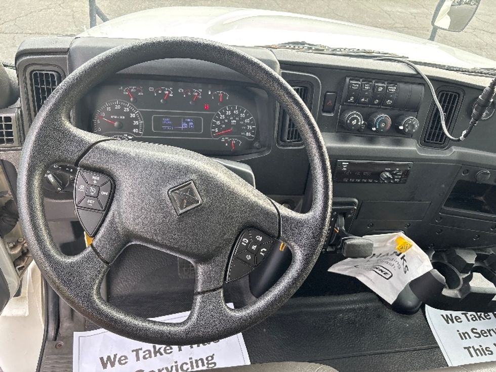 Medium Duty Box Truck-Light and Medium Duty Trucks-International-2020-MV607-Prince George-VA-121,481\n\t\tmiles-$ 59,500 - Image 18