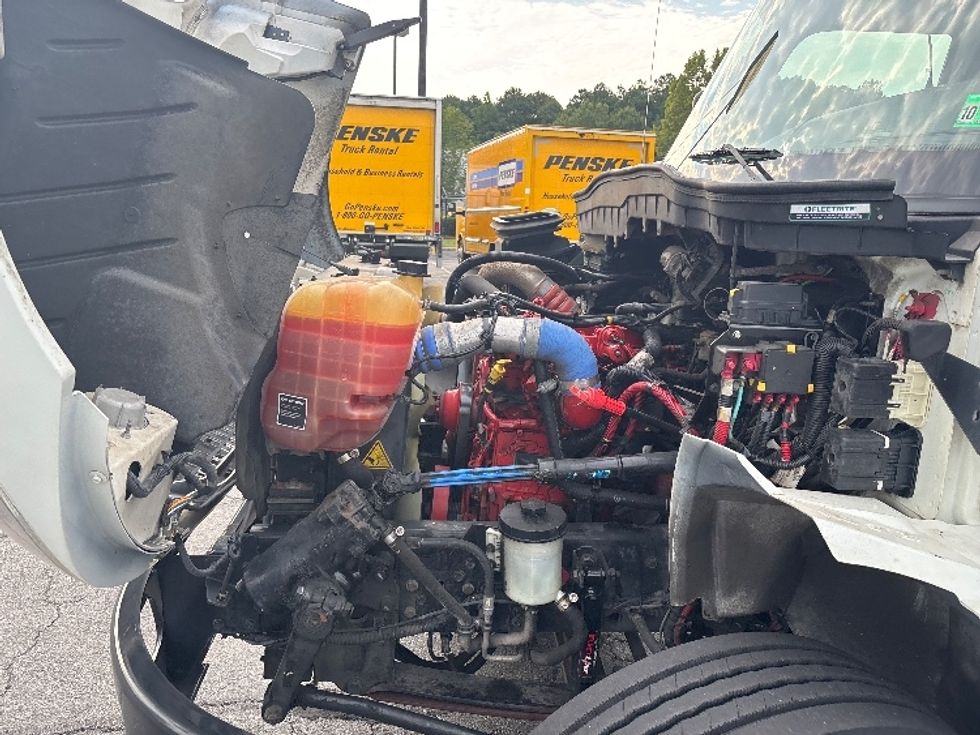 Medium Duty Box Truck-Light and Medium Duty Trucks-International-2020-MV607-Prince George-VA-121,481\n\t\tmiles-$ 59,500 - Image 24