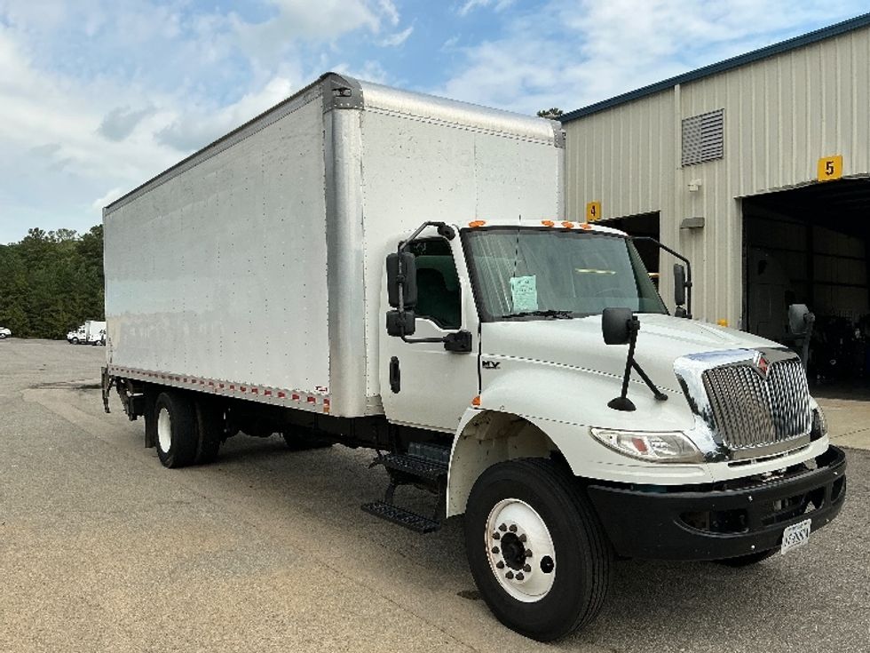 Medium Duty Box Truck-Light and Medium Duty Trucks-International-2020-MV607-Prince George-VA-140,176\n\t\tmiles-$ 58,750 - Image 1