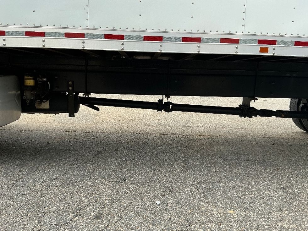 Medium Duty Box Truck-Light and Medium Duty Trucks-International-2020-MV607-Prince George-VA-140,176\n\t\tmiles-$ 58,750 - Image 5