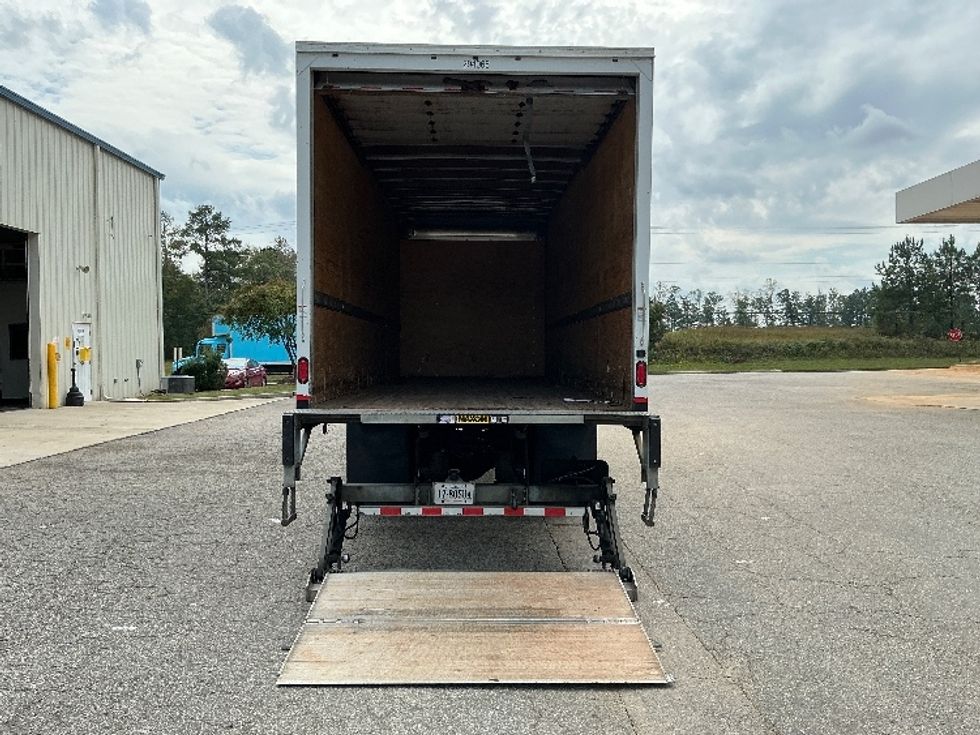 Medium Duty Box Truck-Light and Medium Duty Trucks-International-2020-MV607-Prince George-VA-140,176\n\t\tmiles-$ 58,750 - Image 9