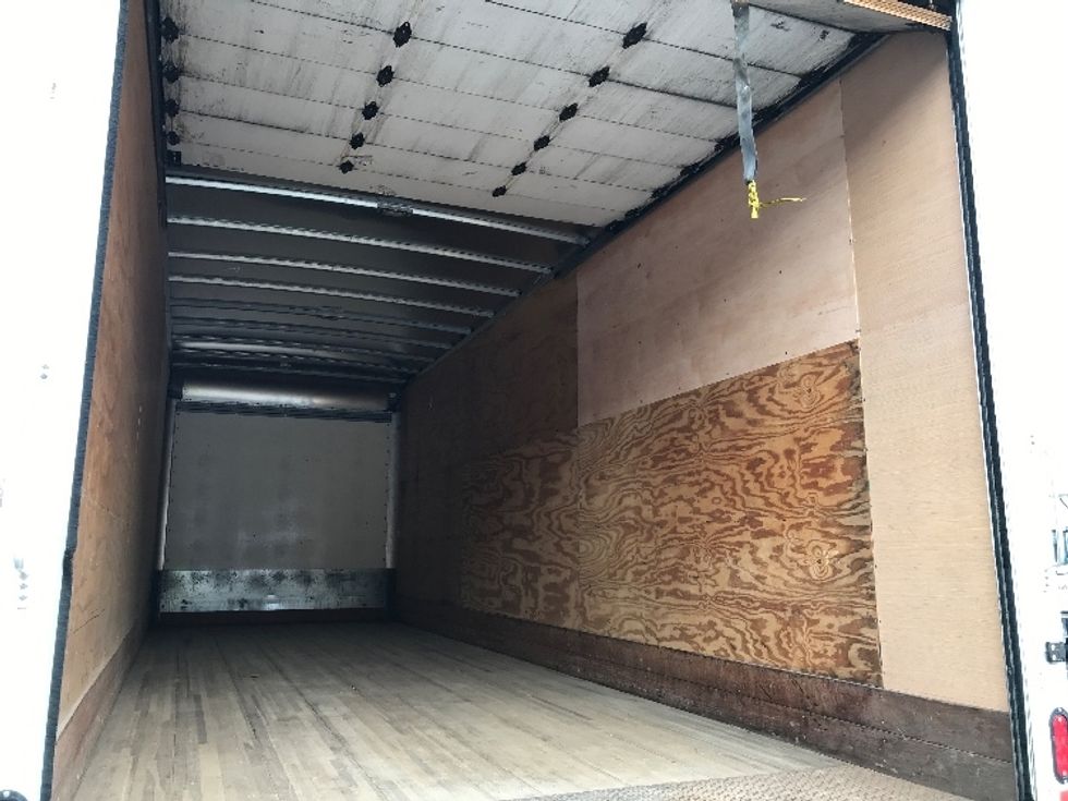 Medium Duty Box Truck-Light and Medium Duty Trucks-International-2020-MV607-Prince George-VA-155,278\n\t\tmiles-$ 54,250 - Image 12