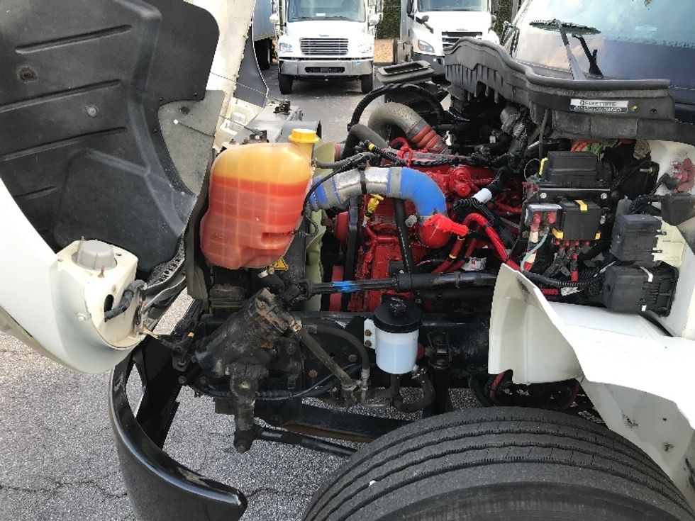 Medium Duty Box Truck-Light and Medium Duty Trucks-International-2020-MV607-Prince George-VA-155,278\n\t\tmiles-$ 54,250 - Image 24