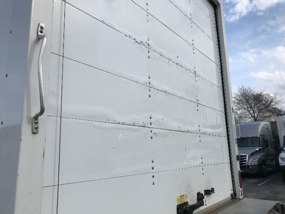 Medium Duty Box Truck-Light and Medium Duty Trucks-International-2020-MV607-Prince George-VA-155,278\n\t\tmiles-$ 54,250 - Image 26