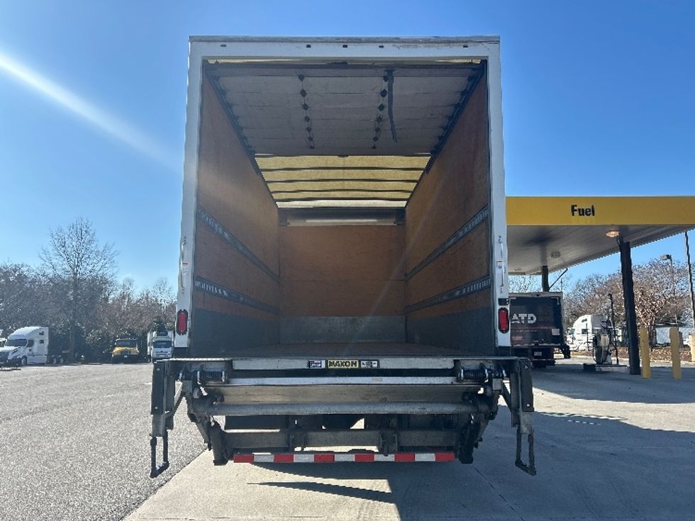 Medium Duty Box Truck-Light and Medium Duty Trucks-International-2020-MV607-Prince George-VA-163,134\n\t\tmiles-$ 42,000 - Image 8