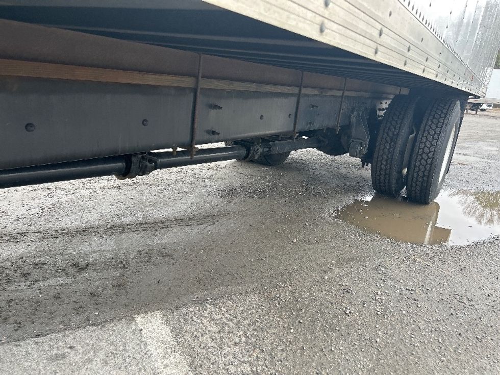 Medium Duty Box Truck-Light and Medium Duty Trucks-International-2020-MV607-Prince George-VA-204,887\n\t\tmiles-$ 33,500 - Image 5