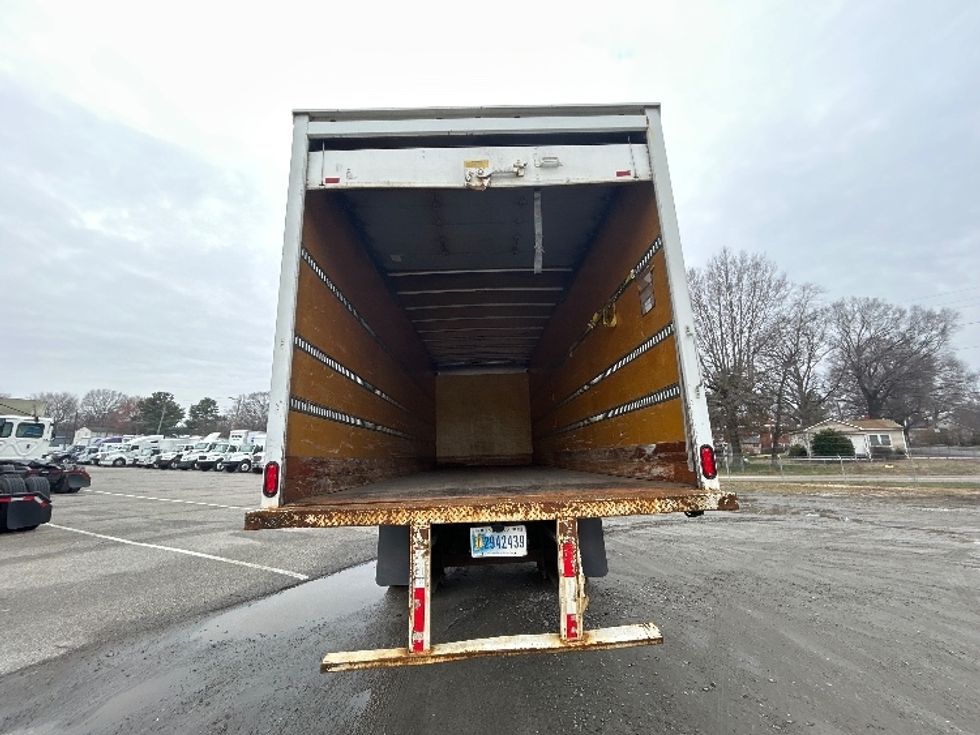 Medium Duty Box Truck-Light and Medium Duty Trucks-International-2020-MV607-Prince George-VA-204,887\n\t\tmiles-$ 33,500 - Image 8