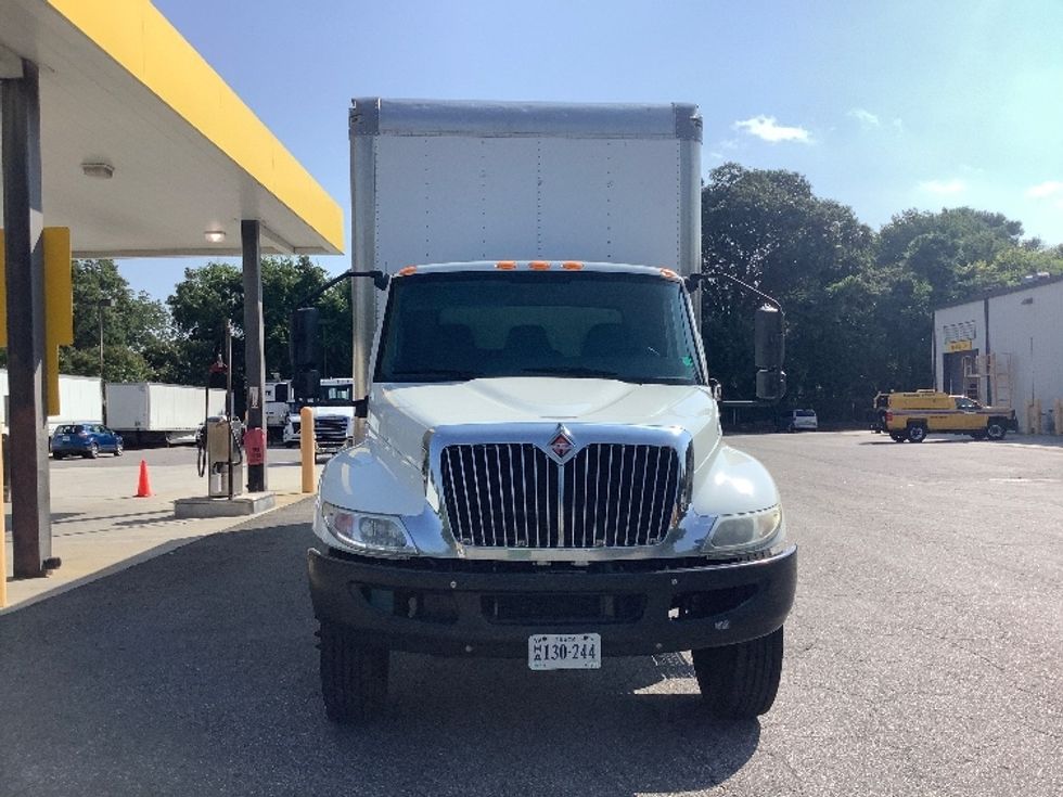 Medium Duty Box Truck-Light and Medium Duty Trucks-International-2020-MV607-Prince George-VA-220,964\n\t\tmiles-$ 47,250 - Image 2