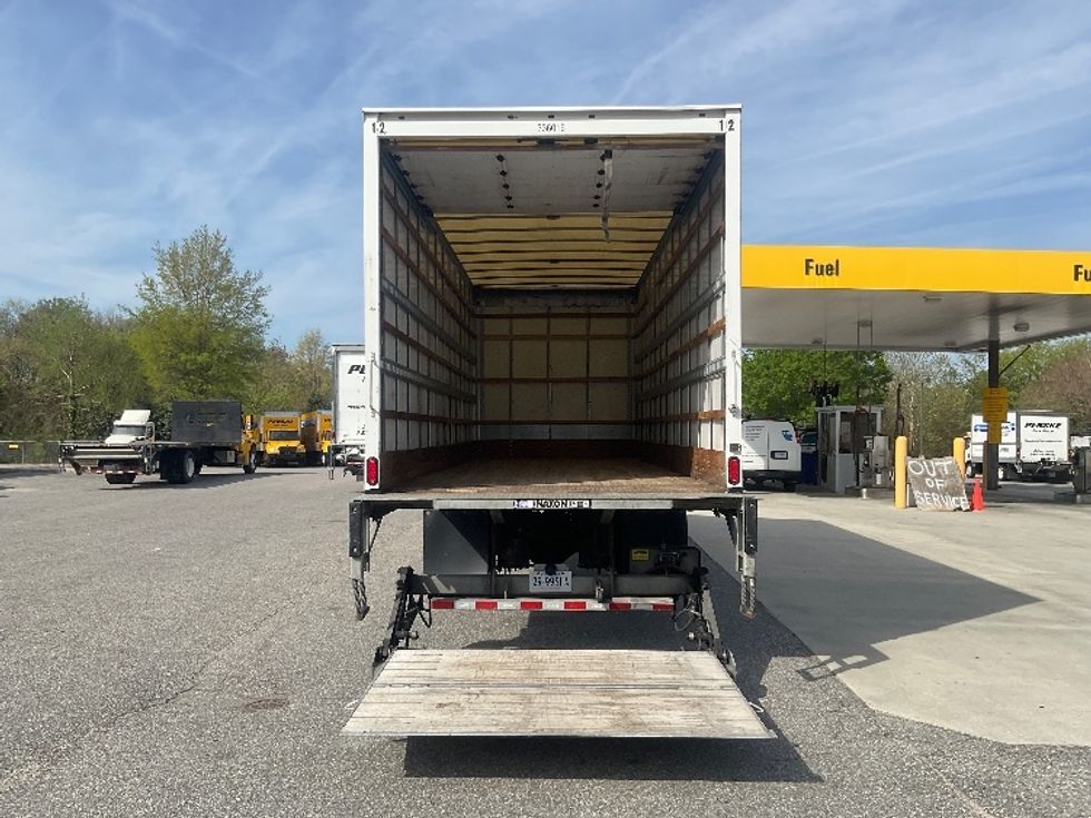Medium Duty Box Truck-Light and Medium Duty Trucks-International-2020-MV607-Prince George-VA-267,146\n\t\tmiles-$ 35,000 - Image 9