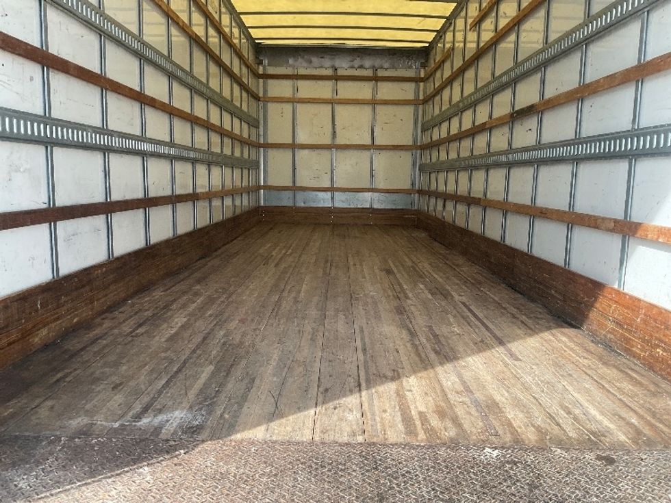 Medium Duty Box Truck-Light and Medium Duty Trucks-International-2020-MV607-Prince George-VA-267,146\n\t\tmiles-$ 35,000 - Image 10