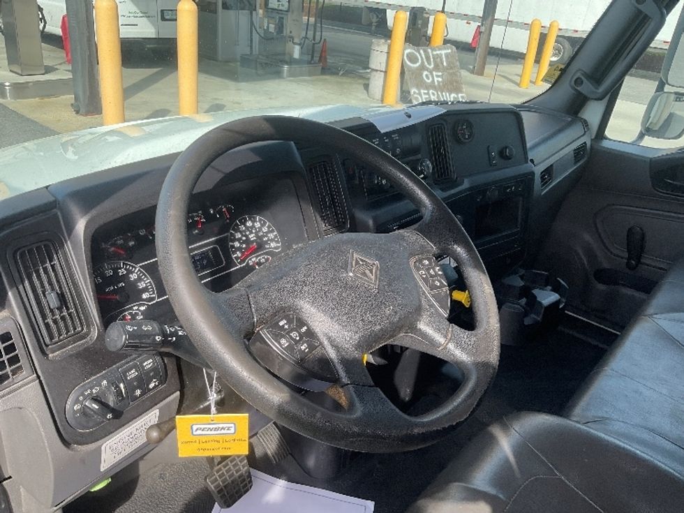 Medium Duty Box Truck-Light and Medium Duty Trucks-International-2020-MV607-Prince George-VA-267,146\n\t\tmiles-$ 35,000 - Image 17