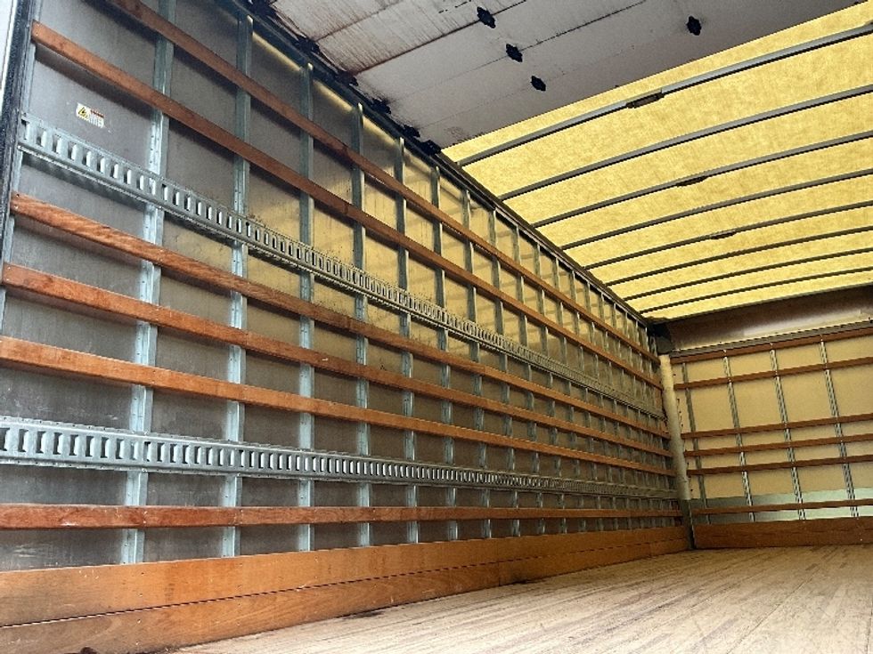 Medium Duty Box Truck-Light and Medium Duty Trucks-International-2020-MV607-Reading-PA-171,247\n\t\tmiles-$ 50,500 - Image 11