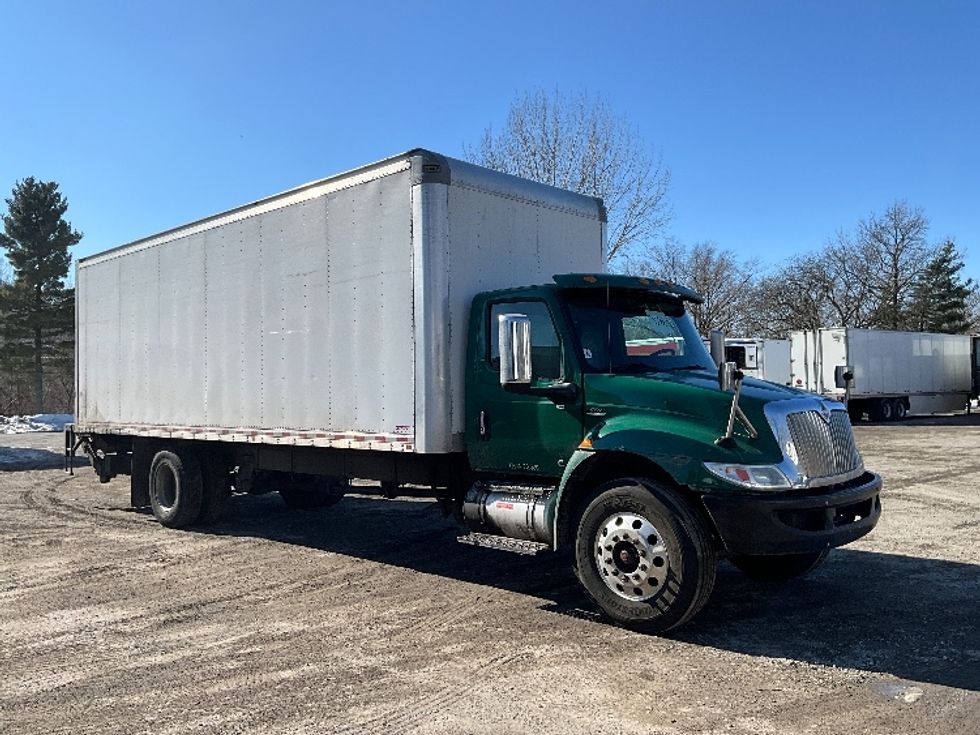 Medium Duty Box Truck-Light and Medium Duty Trucks-International-2020-MV607-Reading-PA-265,544\n\t\tmiles-$ 36,000 - Image 1