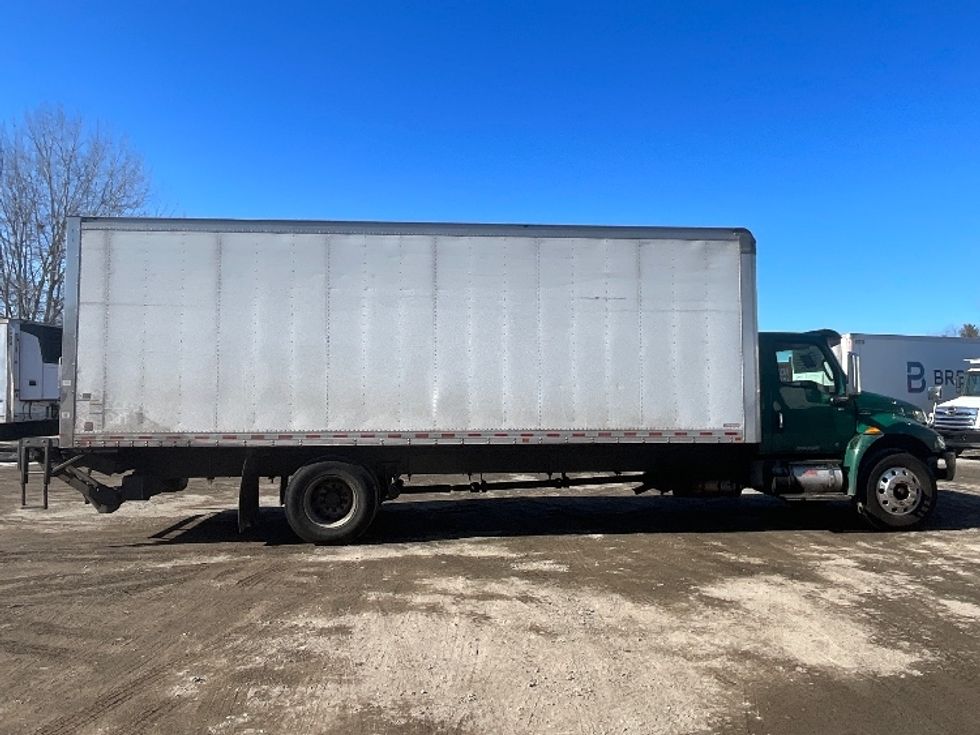 Medium Duty Box Truck-Light and Medium Duty Trucks-International-2020-MV607-Reading-PA-265,544\n\t\tmiles-$ 36,000 - Image 15