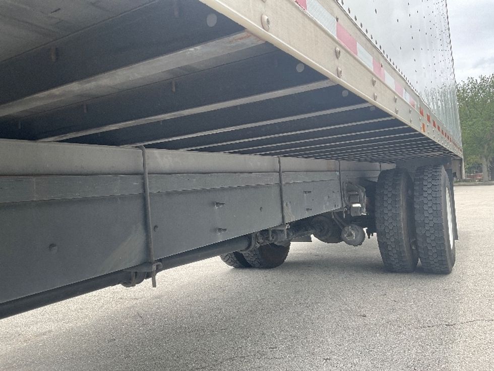 Medium Duty Box Truck-Light and Medium Duty Trucks-International-2020-MV607-Riviera Beach-FL-137,258\n\t\tmiles-$ 56,500 - Image 5