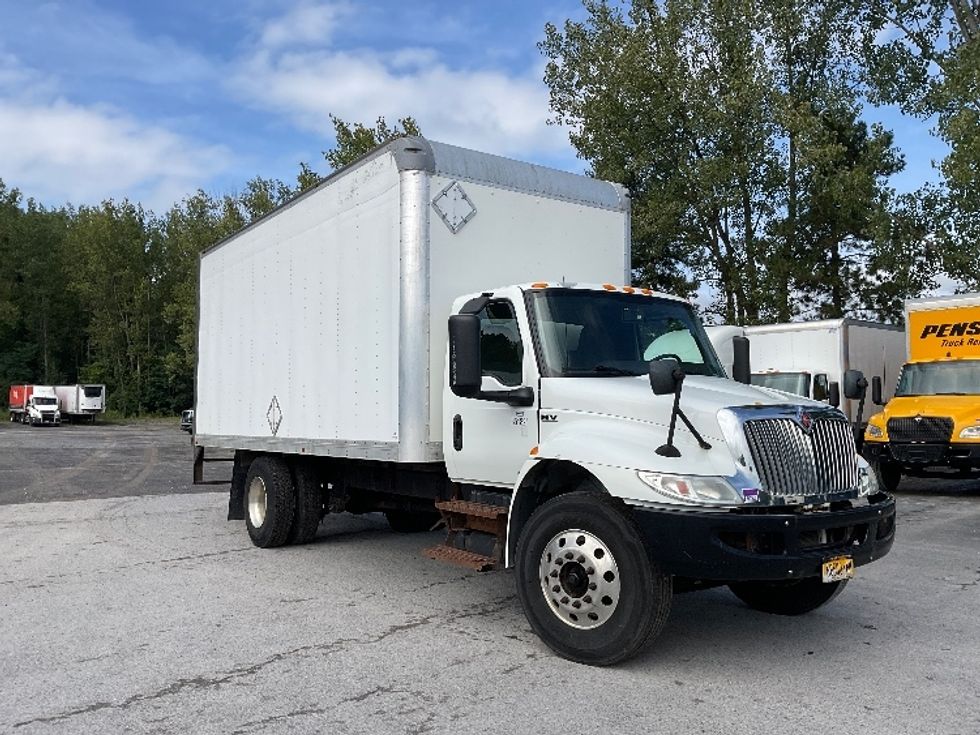 Medium Duty Box Truck-Light and Medium Duty Trucks-International-2020-MV607-Rochester-NY-125,311\n\t\tmiles-$ 47,500 - Image 1