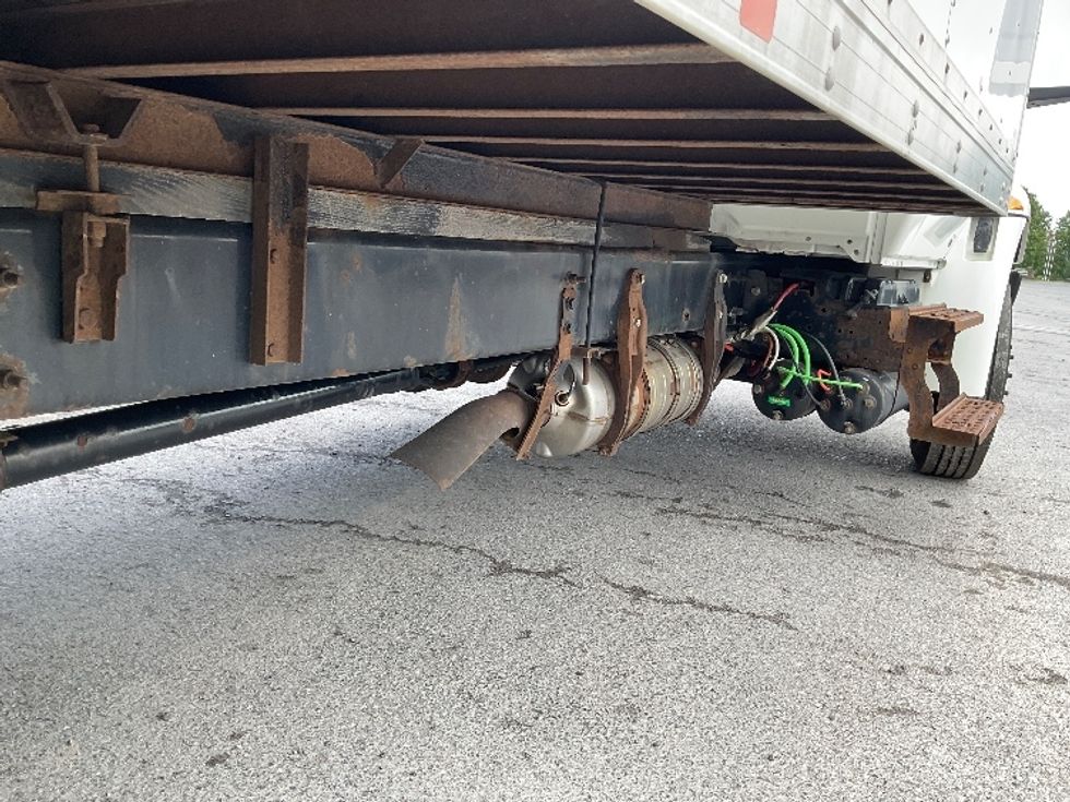 Medium Duty Box Truck-Light and Medium Duty Trucks-International-2020-MV607-Rochester-NY-125,311\n\t\tmiles-$ 47,500 - Image 14