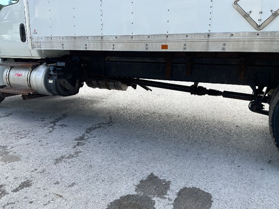 Medium Duty Box Truck-Light and Medium Duty Trucks-International-2020-MV607-Rochester-NY-125,311\n\t\tmiles-$ 47,500 - Image 5