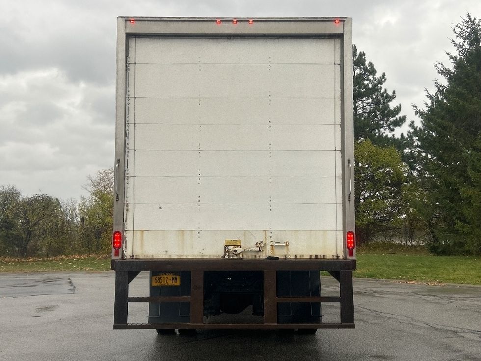 Medium Duty Box Truck-Light and Medium Duty Trucks-International-2020-MV607-Rochester-NY-126,440\n\t\tmiles-$ 42,500 - Image 7