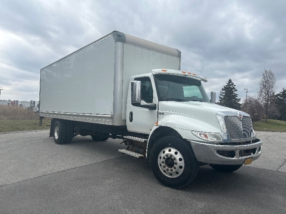 Medium Duty Box Truck-Light and Medium Duty Trucks-International-2020-MV607-Rochester-NY-195,197\n\t\tmiles-$ 37,750 - Image 1