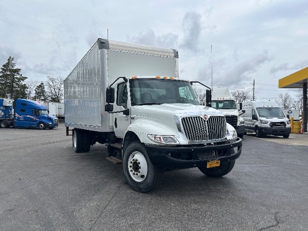 Medium Duty Box Truck-Light and Medium Duty Trucks-International-2020-MV607-Rochester-NY-3,285\n\t\tmiles-$ 52,000 - Image 1