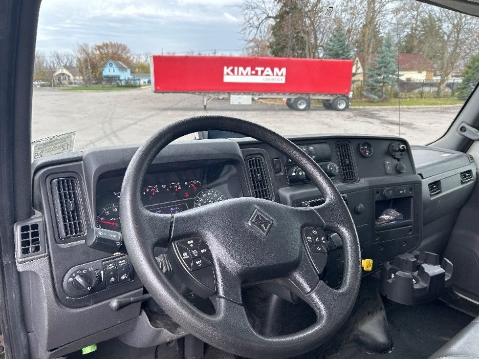 Medium Duty Box Truck-Light and Medium Duty Trucks-International-2020-MV607-Rochester-NY-3,285\n\t\tmiles-$ 52,000 - Image 17