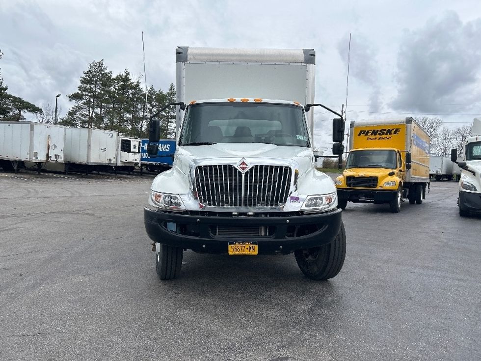 Medium Duty Box Truck-Light and Medium Duty Trucks-International-2020-MV607-Rochester-NY-3,285\n\t\tmiles-$ 52,000 - Image 2