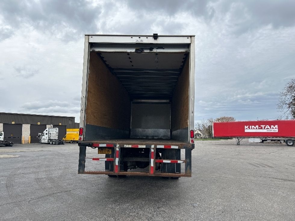 Medium Duty Box Truck-Light and Medium Duty Trucks-International-2020-MV607-Rochester-NY-3,285\n\t\tmiles-$ 52,000 - Image 9
