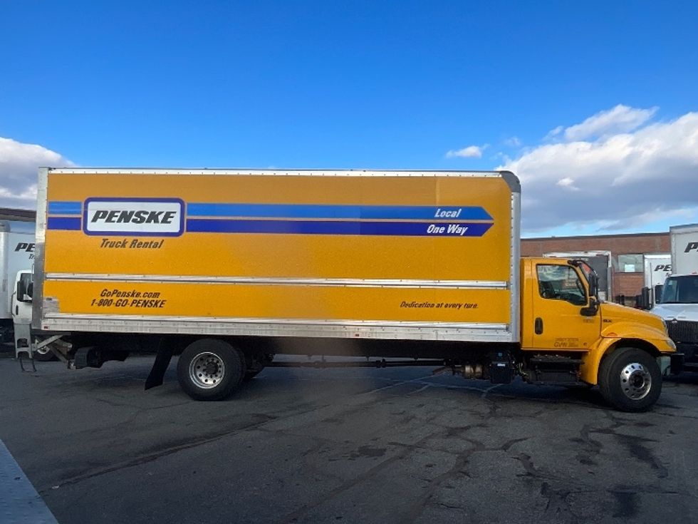 Medium Duty Box Truck-Light and Medium Duty Trucks-International-2020-MV607-Rockville-MD-110,710\n\t\tmiles-$ 52,500 - Image 15