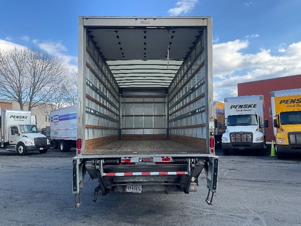 Medium Duty Box Truck-Light and Medium Duty Trucks-International-2020-MV607-Rockville-MD-110,710\n\t\tmiles-$ 52,500 - Image 8