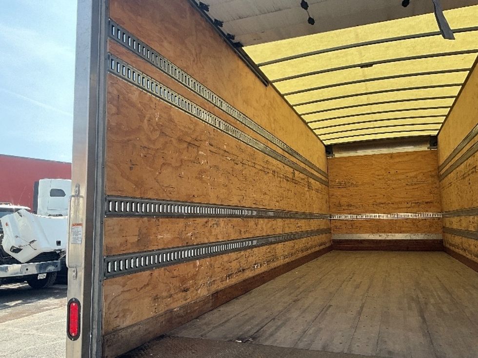 Medium Duty Box Truck-Light and Medium Duty Trucks-International-2020-MV607-Rockville-MD-58,477\n\t\tmiles-$ 63,000 - Image 11