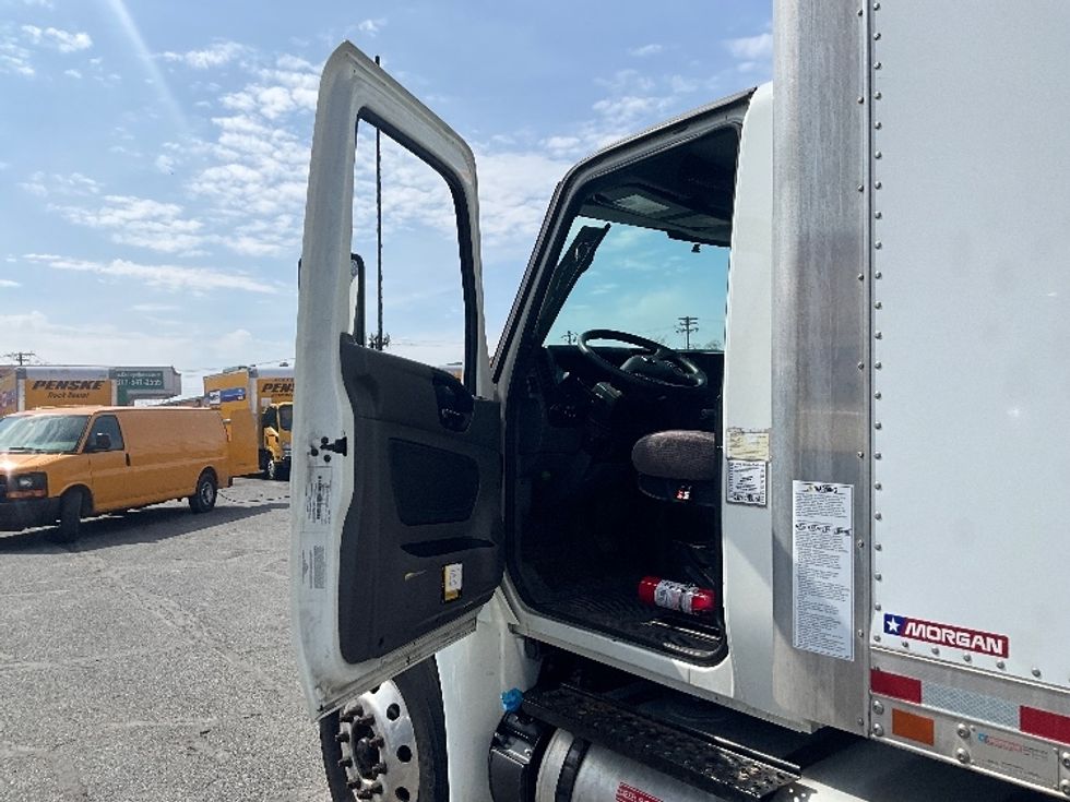 Medium Duty Box Truck-Light and Medium Duty Trucks-International-2020-MV607-Rockville-MD-58,477\n\t\tmiles-$ 63,000 - Image 16