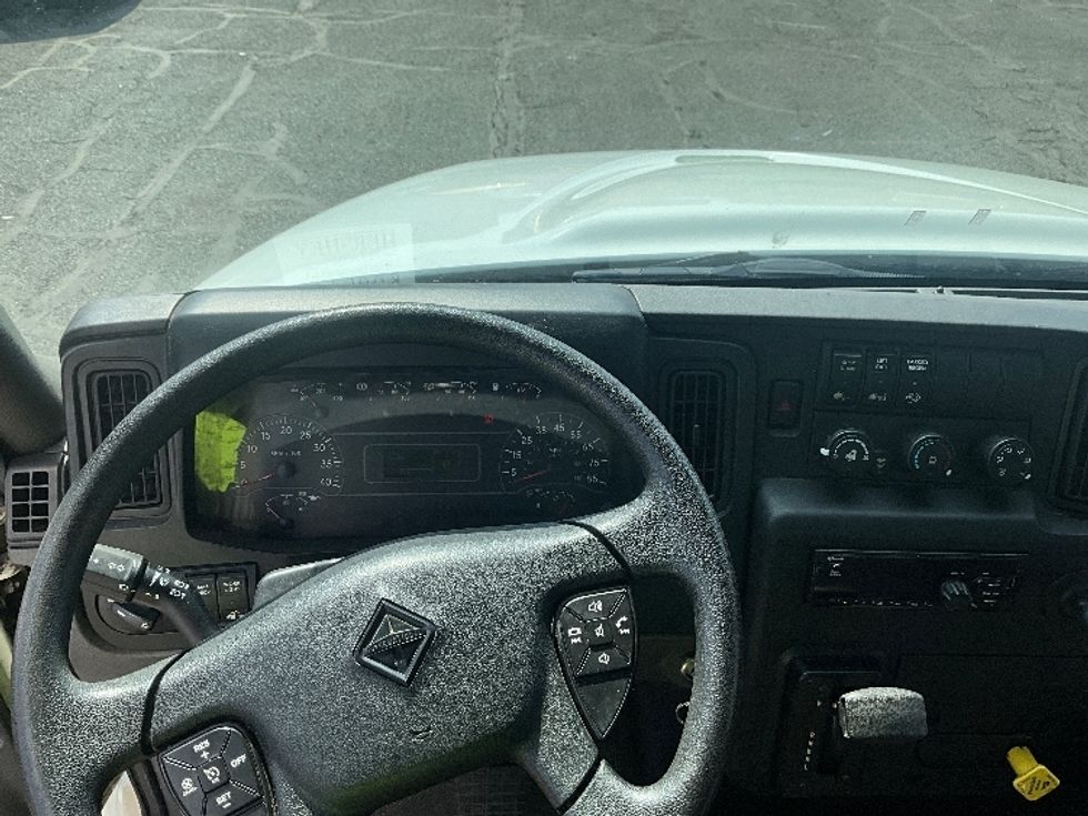 Medium Duty Box Truck-Light and Medium Duty Trucks-International-2020-MV607-Rockville-MD-58,477\n\t\tmiles-$ 63,000 - Image 18