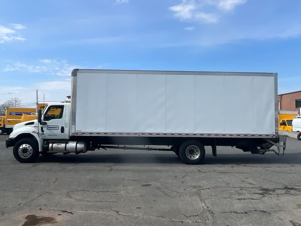 Medium Duty Box Truck-Light and Medium Duty Trucks-International-2020-MV607-Rockville-MD-58,477\n\t\tmiles-$ 63,000 - Image 4