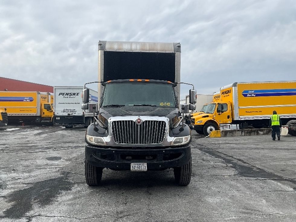 Medium Duty Box Truck-Light and Medium Duty Trucks-International-2020-MV607-Rockville-MD-93,128\n\t\tmiles-$ 58,500 - Image 2