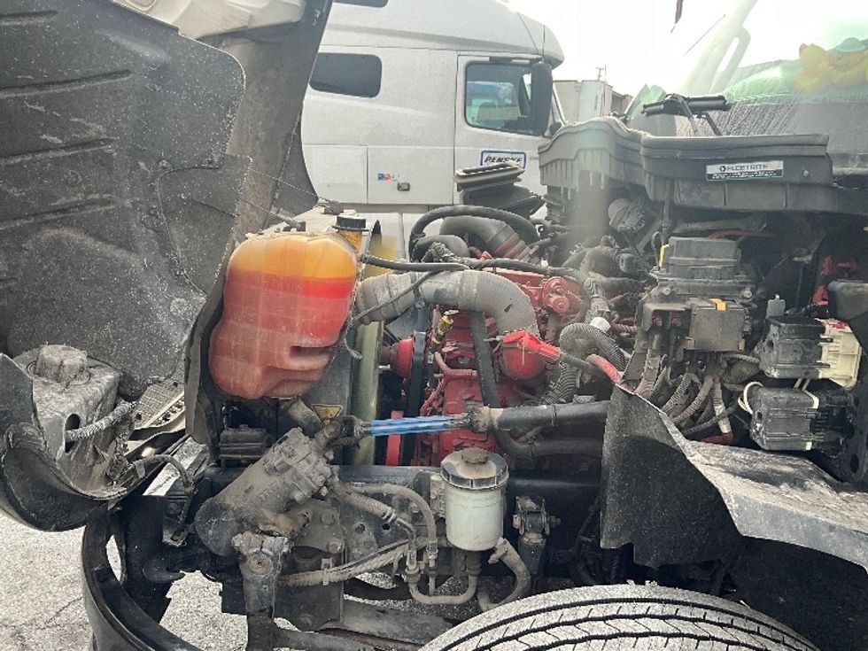 Medium Duty Box Truck-Light and Medium Duty Trucks-International-2020-MV607-Rockville-MD-93,128\n\t\tmiles-$ 58,500 - Image 24