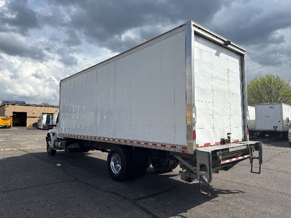 Medium Duty Box Truck-Light and Medium Duty Trucks-International-2020-MV607-Romulus-MI-234,477\n\t\tmiles-$ 43,000 - Image 6